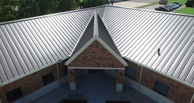 Cool Metal Roofing Lake Forest