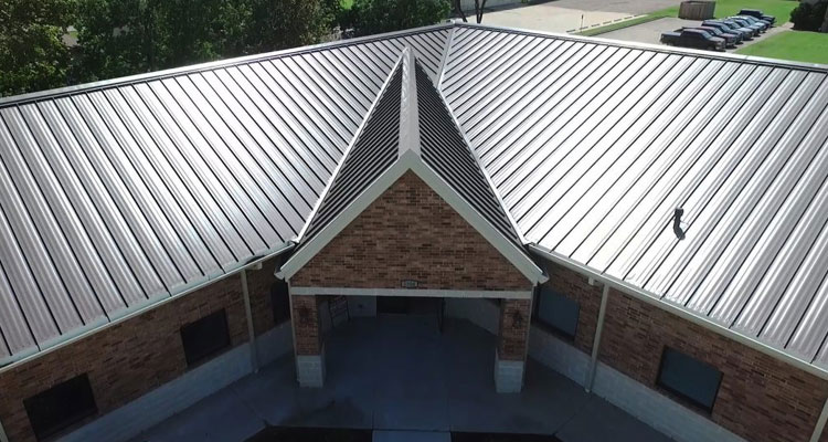 Cool Metal Roofing Winnetka