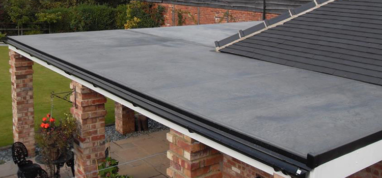Flat Roofing Services in Lake Forest